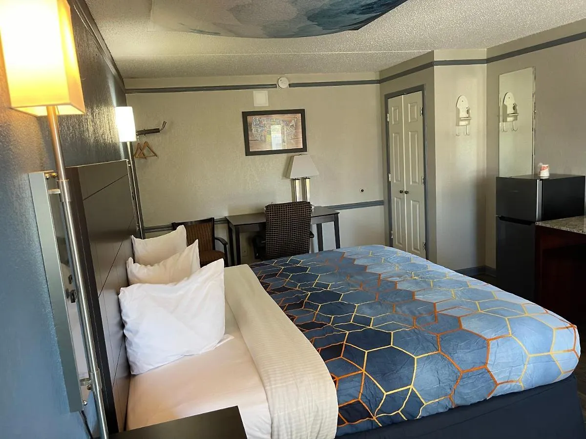 Kings Inn- Medical Downtown Midtown Memphis 3*,